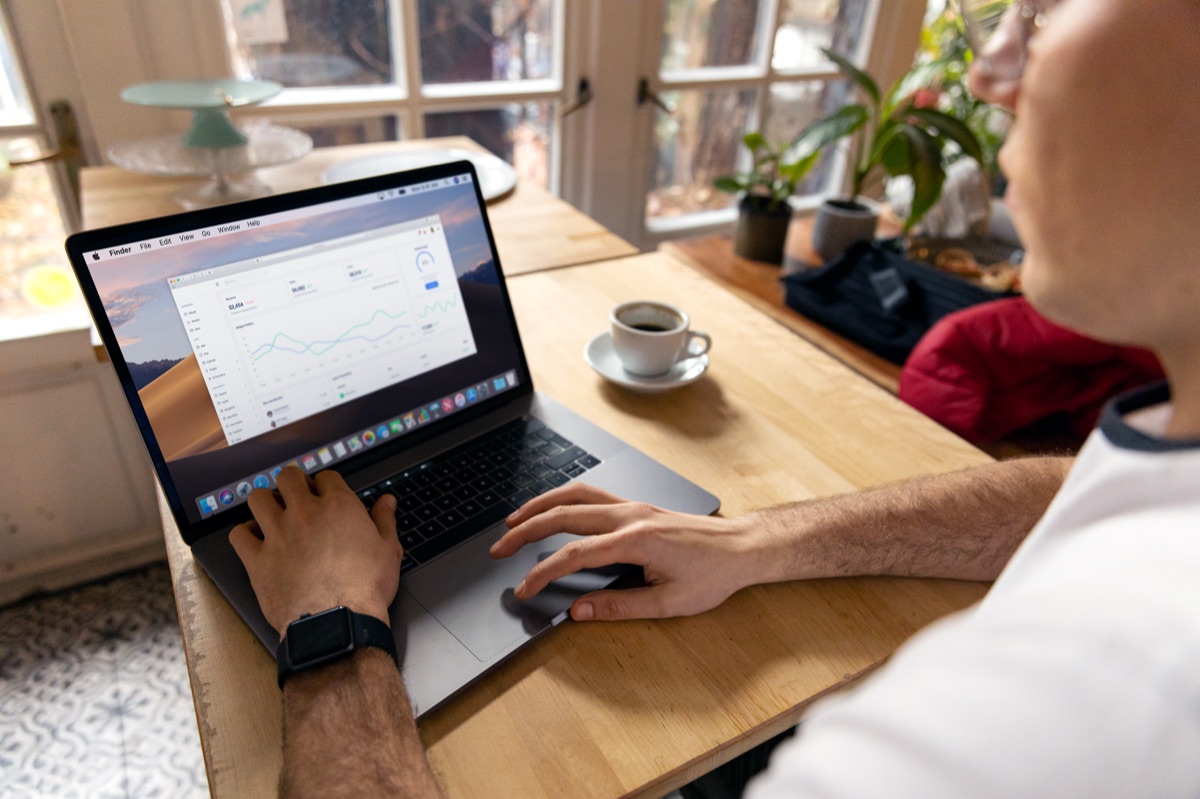 Taux d'ouverture emailing B2B : benchmarks 2026 et leviers d'amélioration